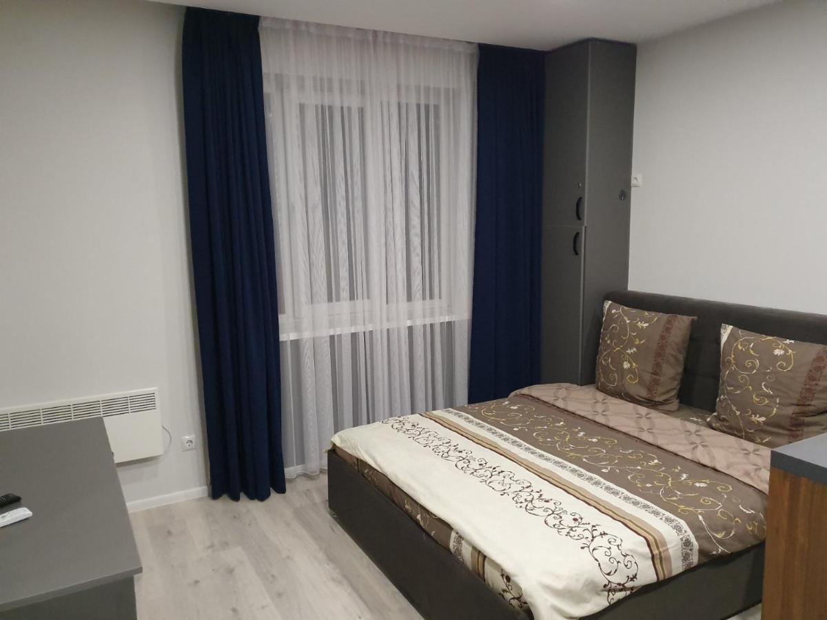 B&B Oujhorod - Silver Star Apartment - Bed and Breakfast Oujhorod