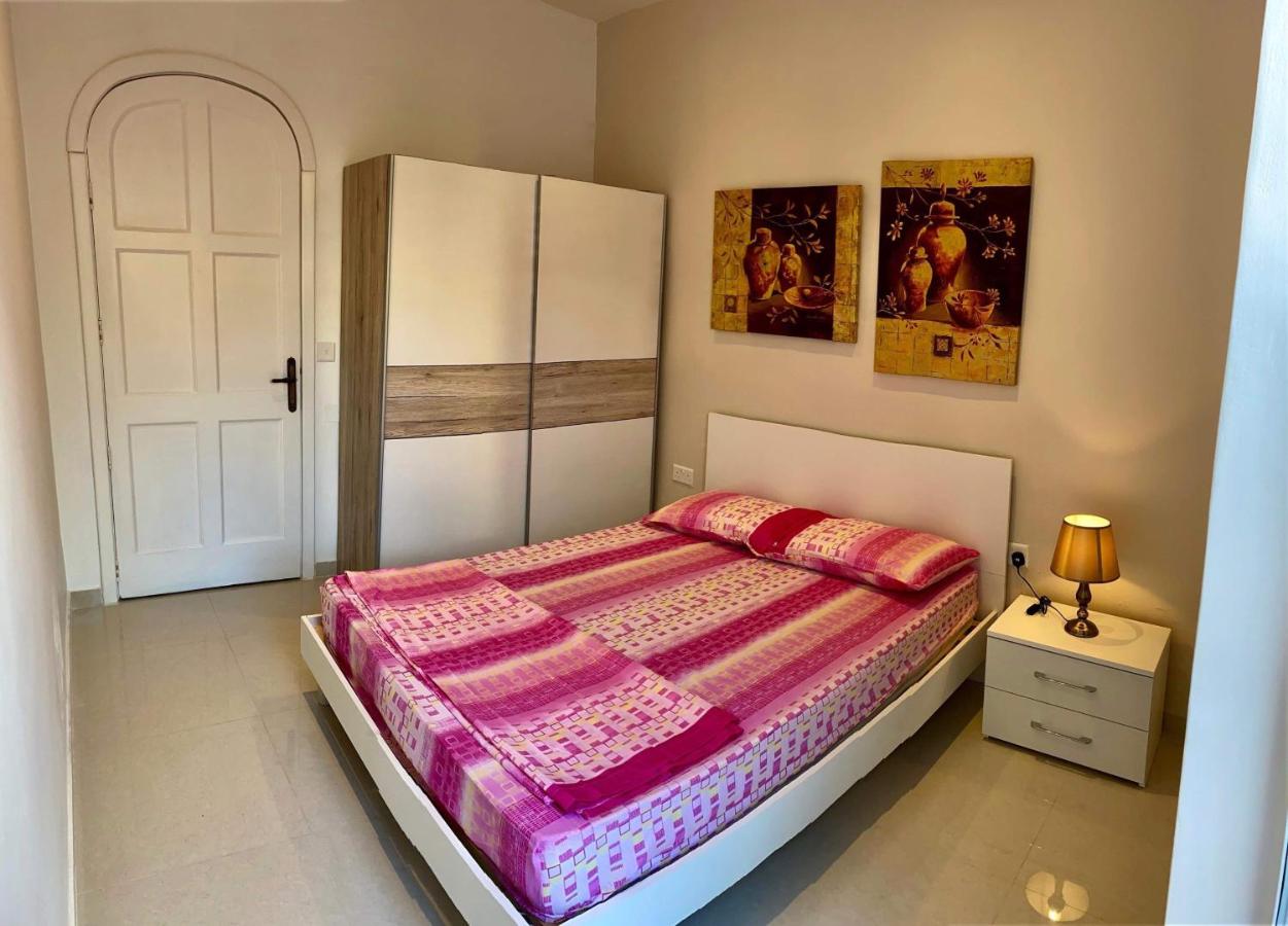 Marsalforn centre maisonette - B&B Marsalforn