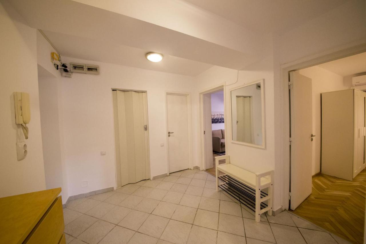 One-Bedroom Apartment 4.15