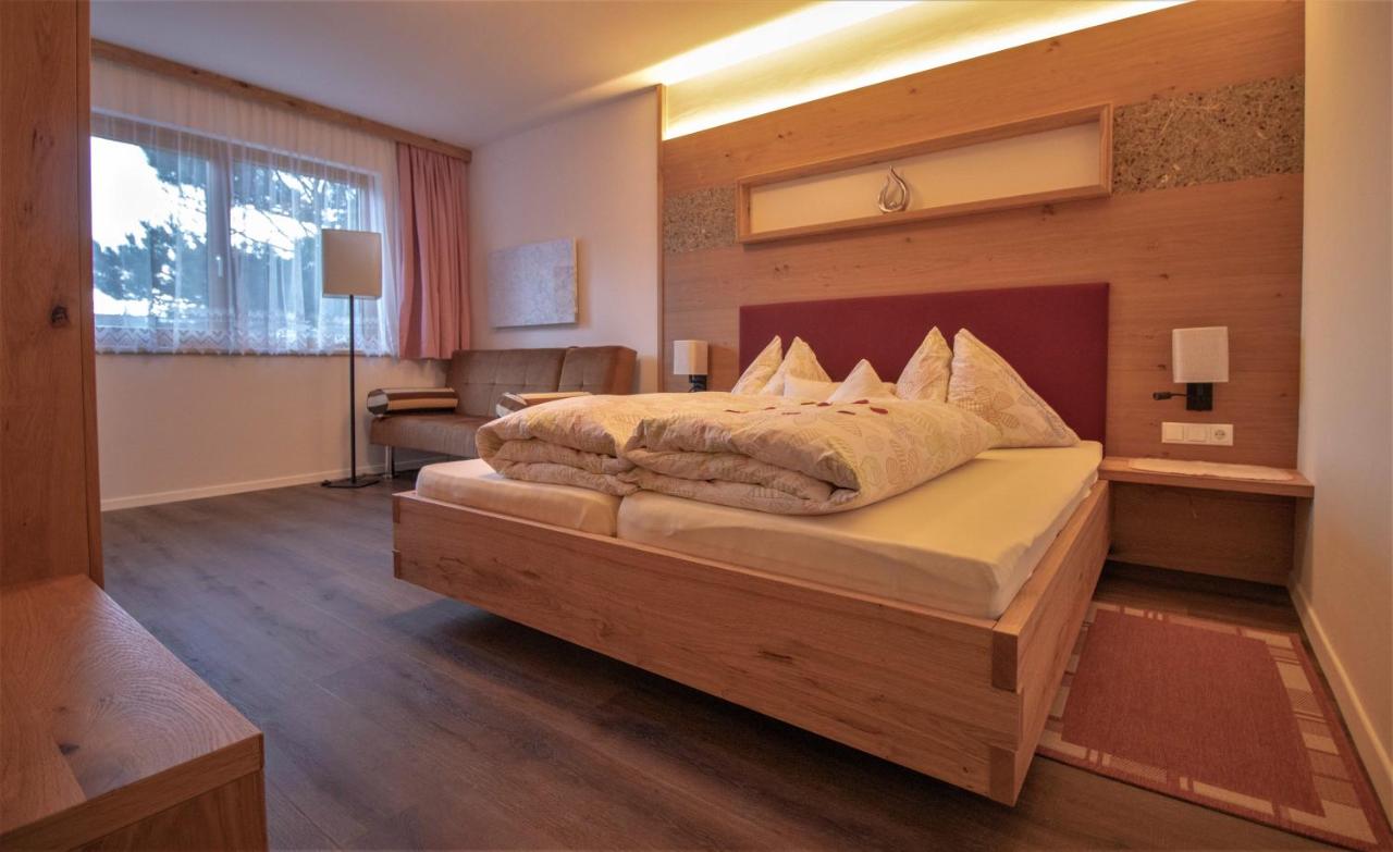 Triple Room with Mountain View