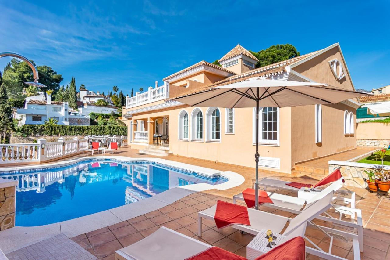 Fuengirola Villa Majestic - Chambres d’hôtes