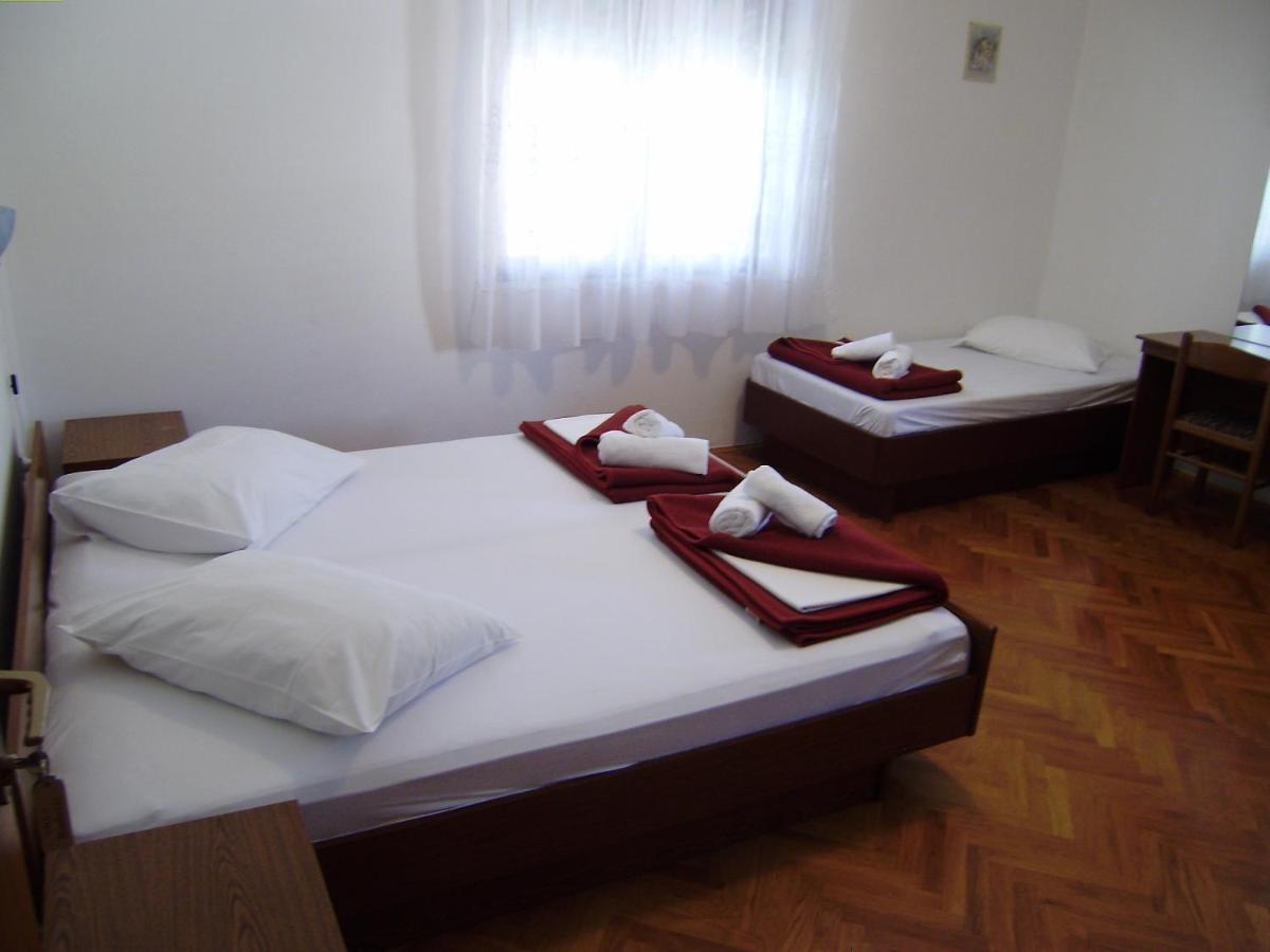 Triple Room with Sea View