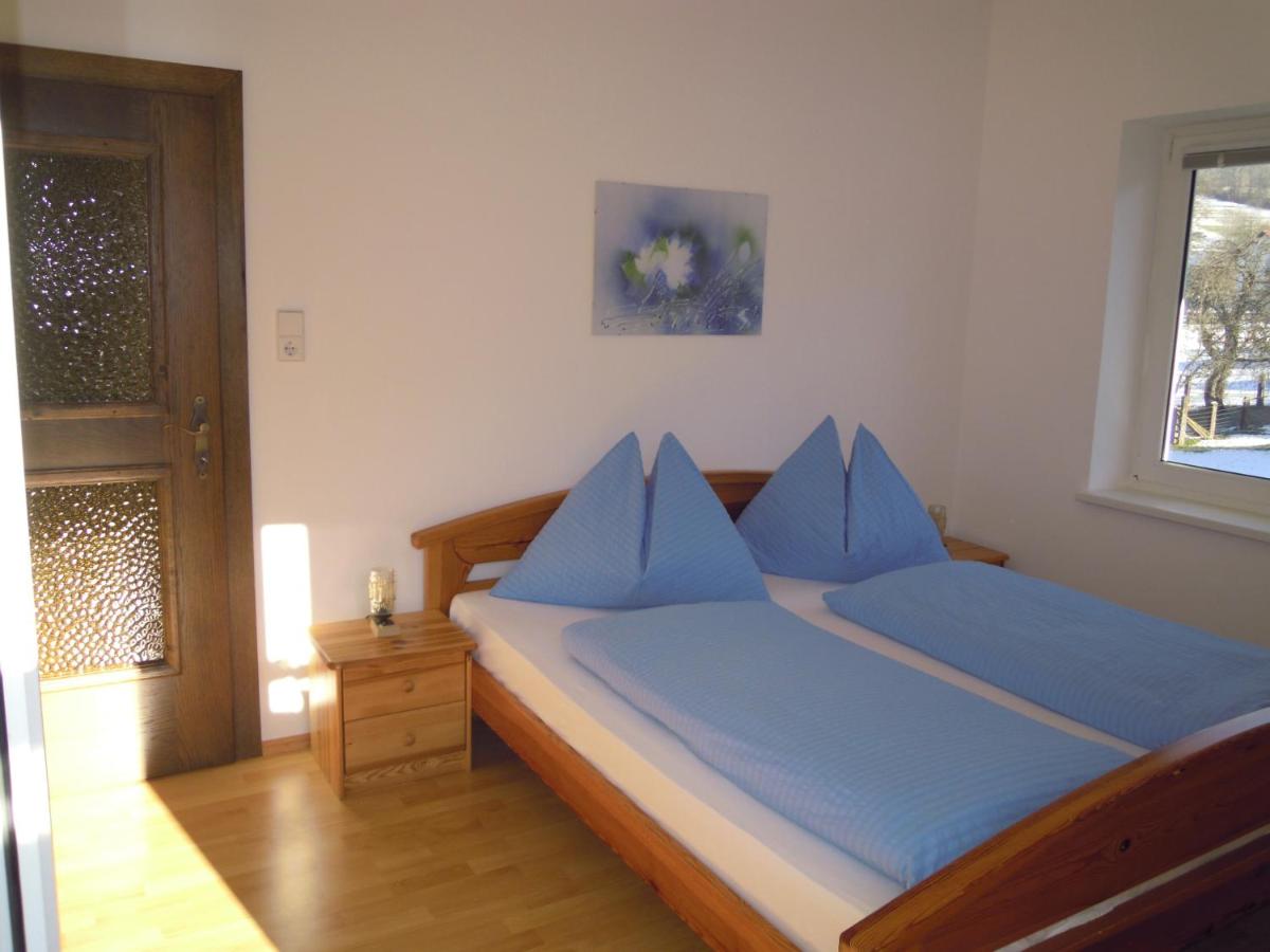 Appartamento con 2 Camere da Letto e con Vasca e Doccia