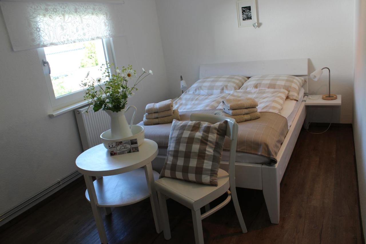 B&B Hohwacht - KLEINE LANDLIEBE - Bed and Breakfast Hohwacht