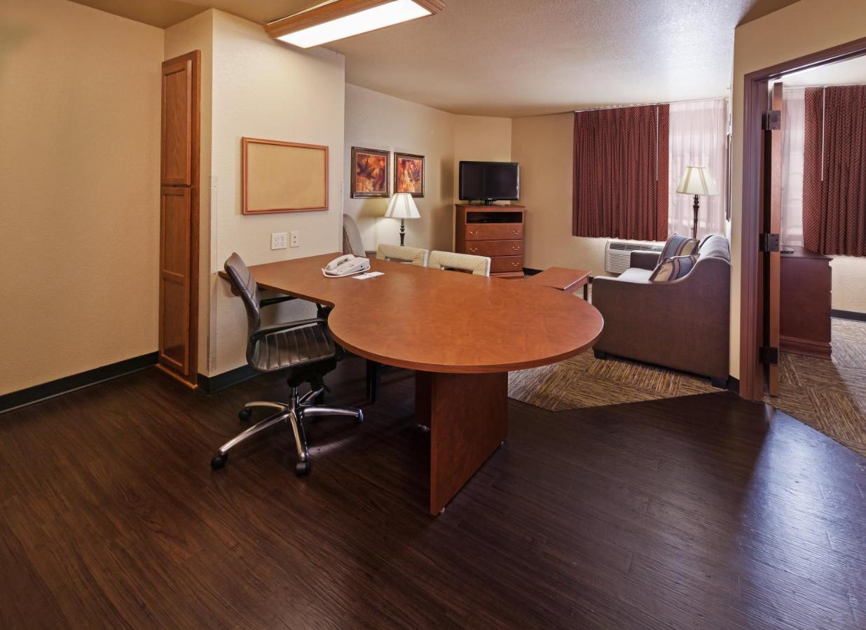 Deluxe Room Selected at Check-In