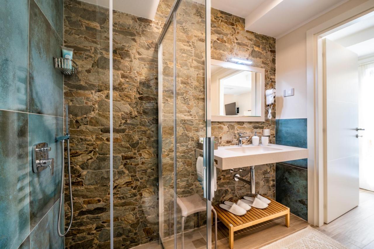 Triple Room with Terrace