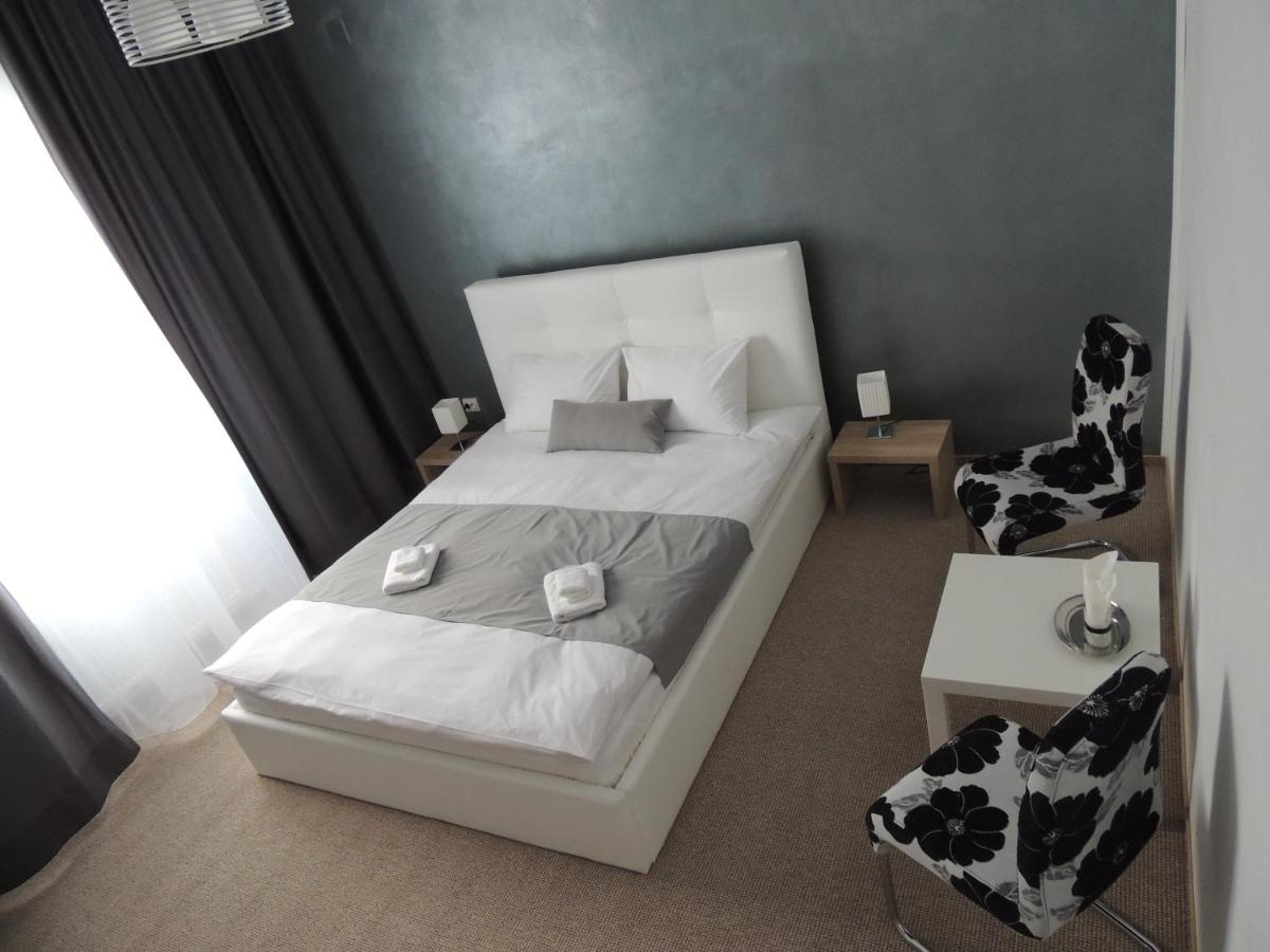 B&B Cluj-Napoca - Pensiunea Sada - Bed and Breakfast Cluj-Napoca