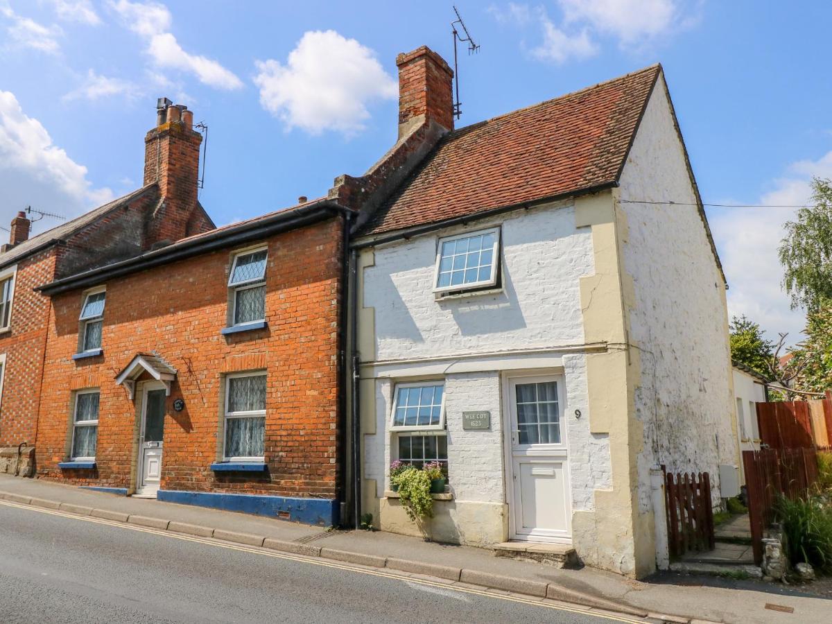 B&B Sandown - Wee Cot - Bed and Breakfast Sandown