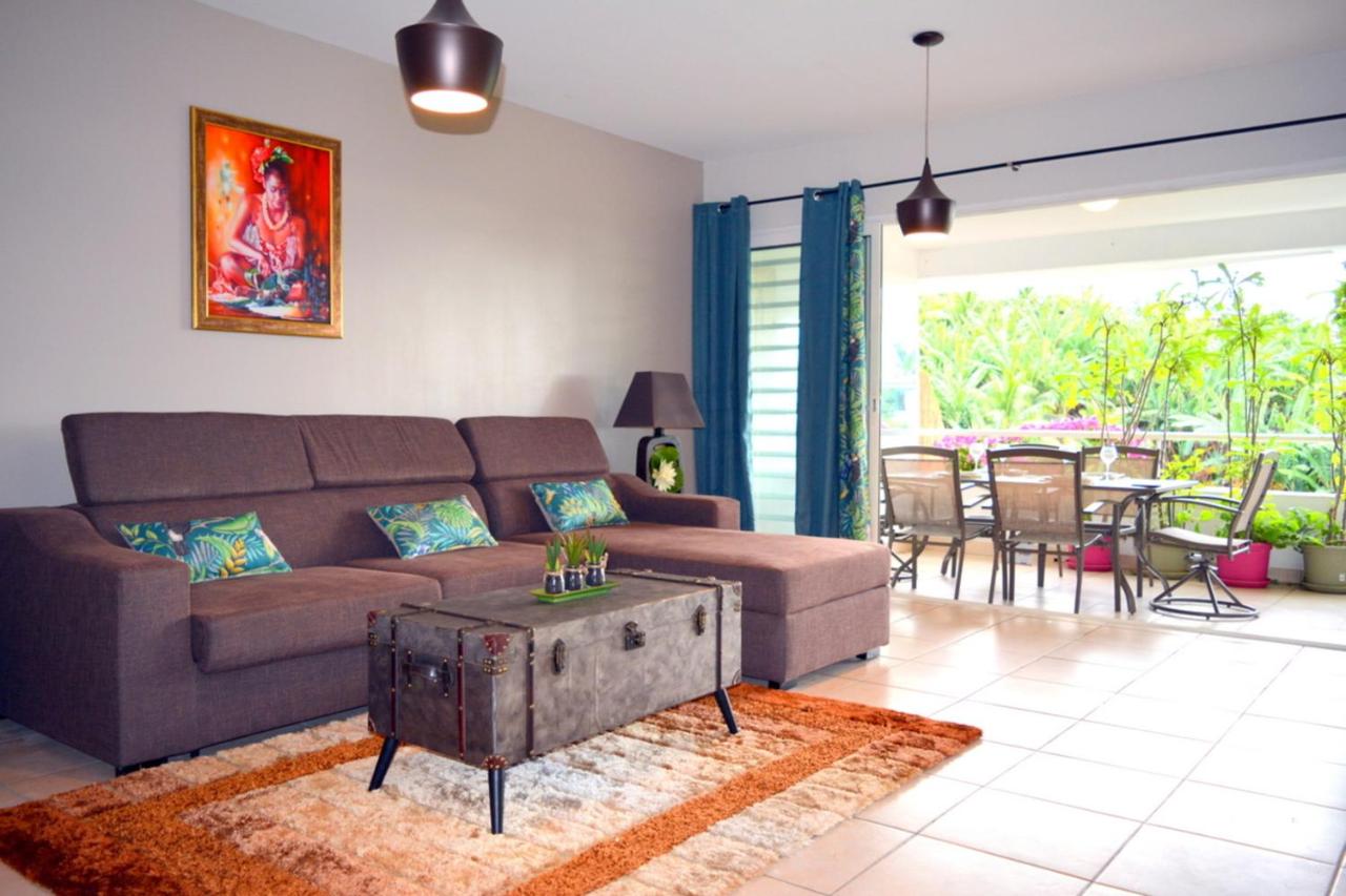 B&B Faaa - Kai cosy apartment with terrace pool and sea view near Papeete - Bed and Breakfast Faaa