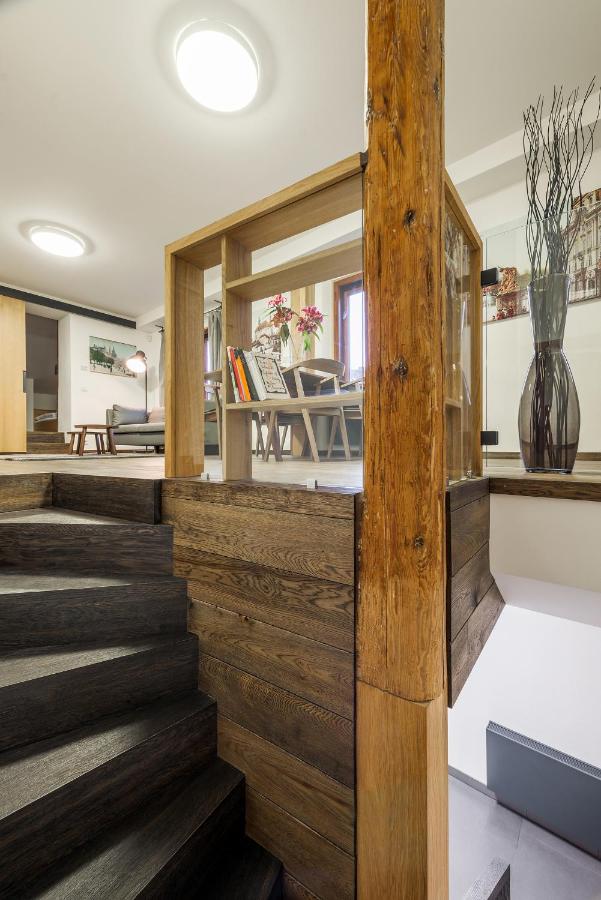 Modern Apartment in a Picturesque 15th-Century Building - B&B Prague