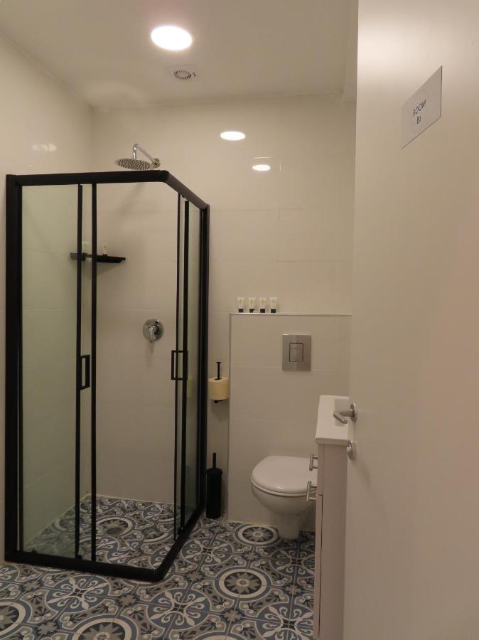B12 Inn - B&B