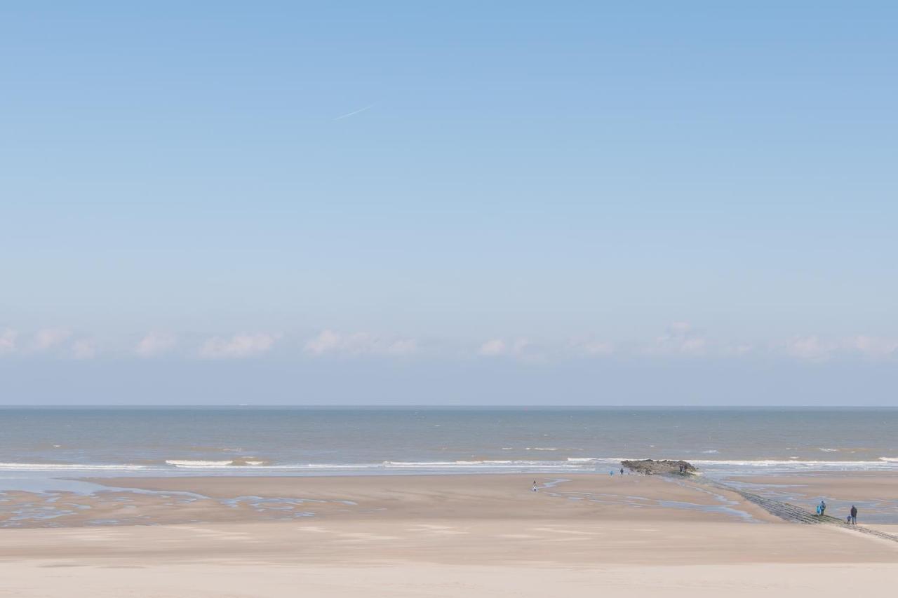 Charmant appartement met frontaal zeezicht - B&B Middelkerke
