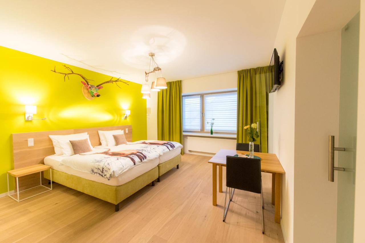 Doppel-/Zweibettzimmer