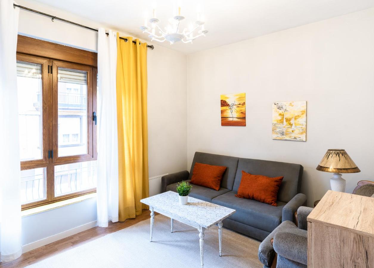 Housingleón - Apartamento Plaza Mayor - Ferienwohnung León