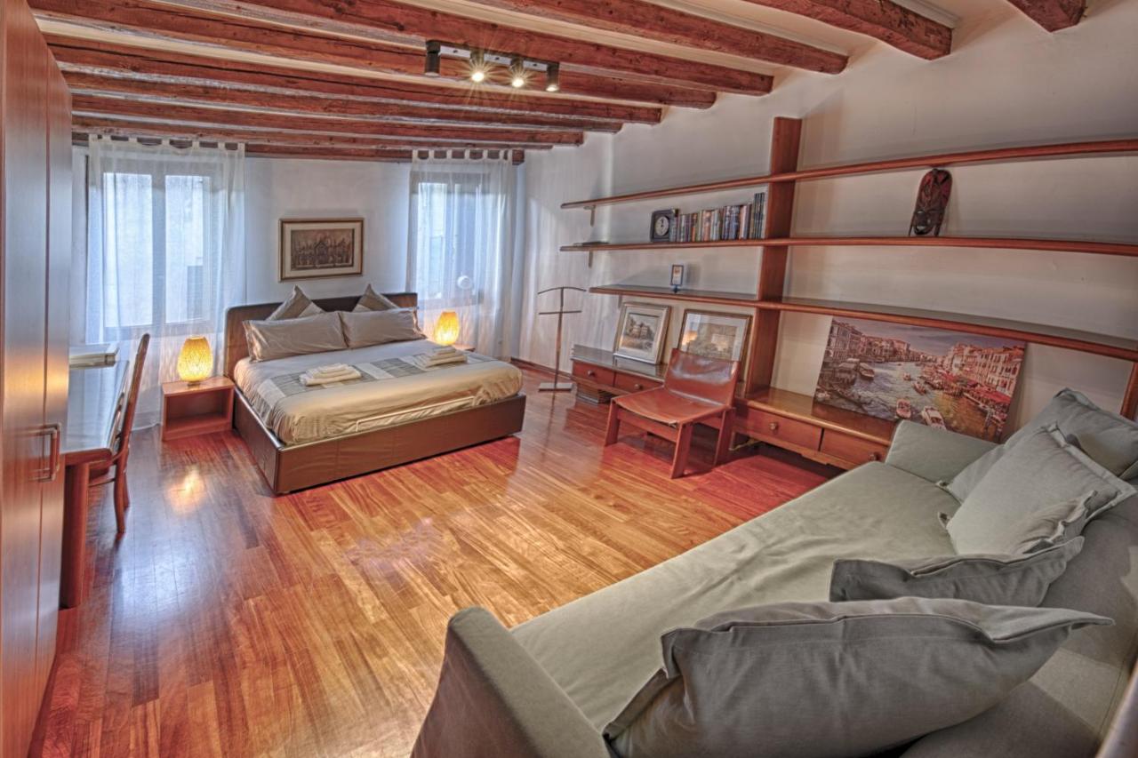 Habitación Doble con baño compartido - 1 o 2 camas