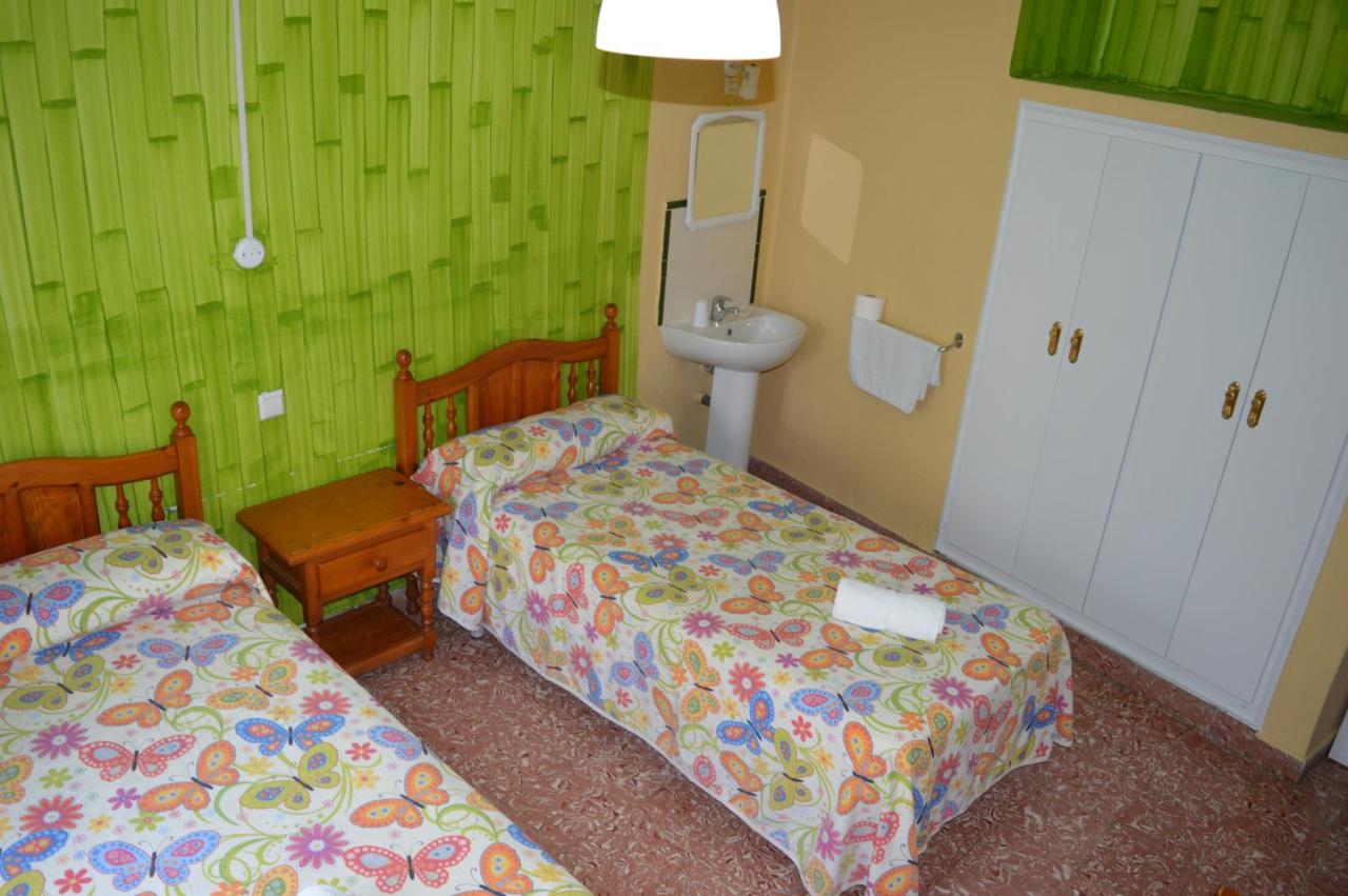 Double or Twin Room with Shared Bathroom