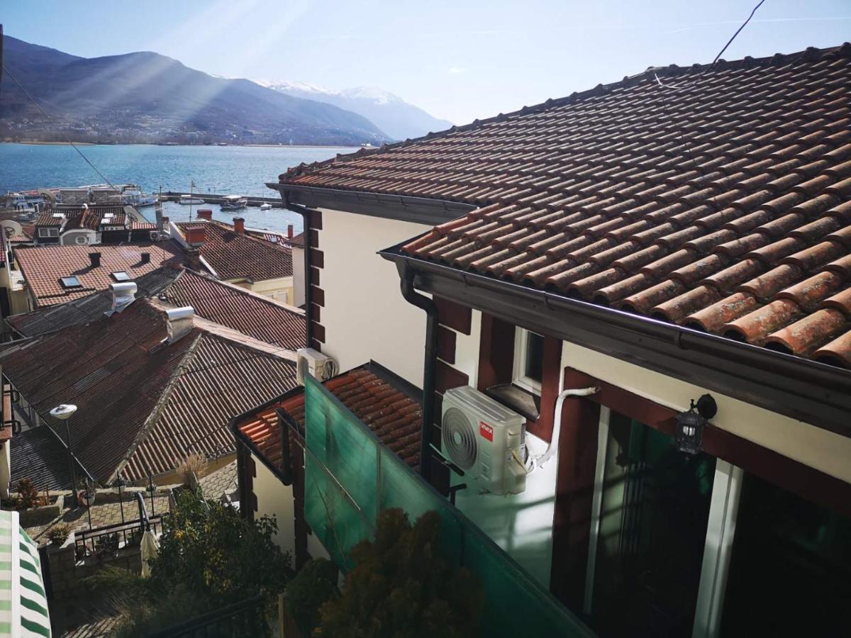 Darija Apartments - City Square - Bed and Breakfast