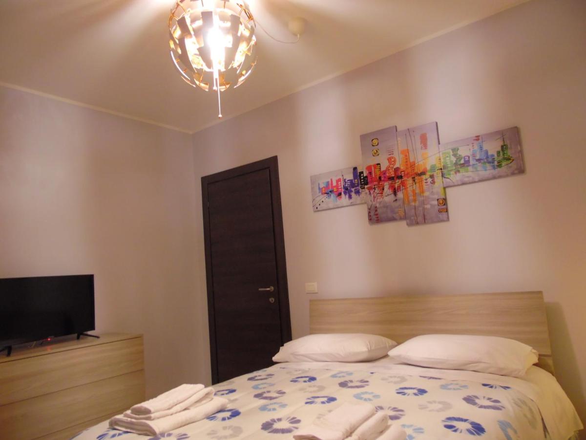 Double Room with Private External Bathroom