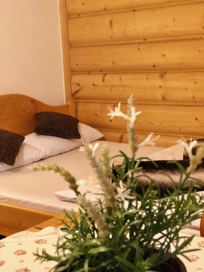 Apartamenty i pokoje U Marianny - B&B Bukowina Tatrzańska