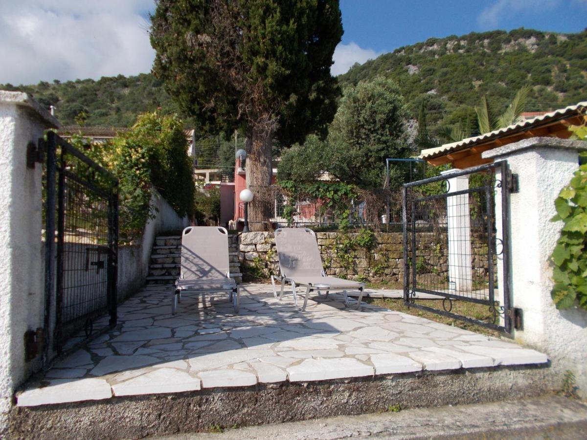 Eva Apartments - B&B Kassiopi