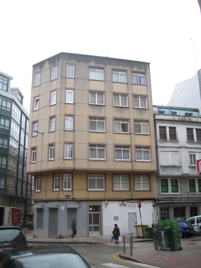 Coqueto apartamento de 2 habitaciones en zona estación tren - B&B La Coruña