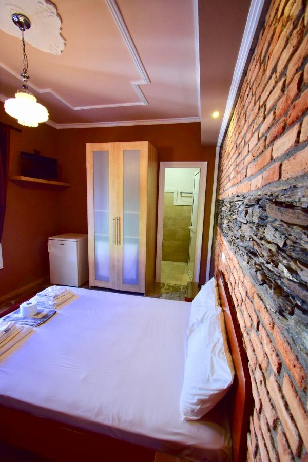 Doppelzimmer mit Gartenblick