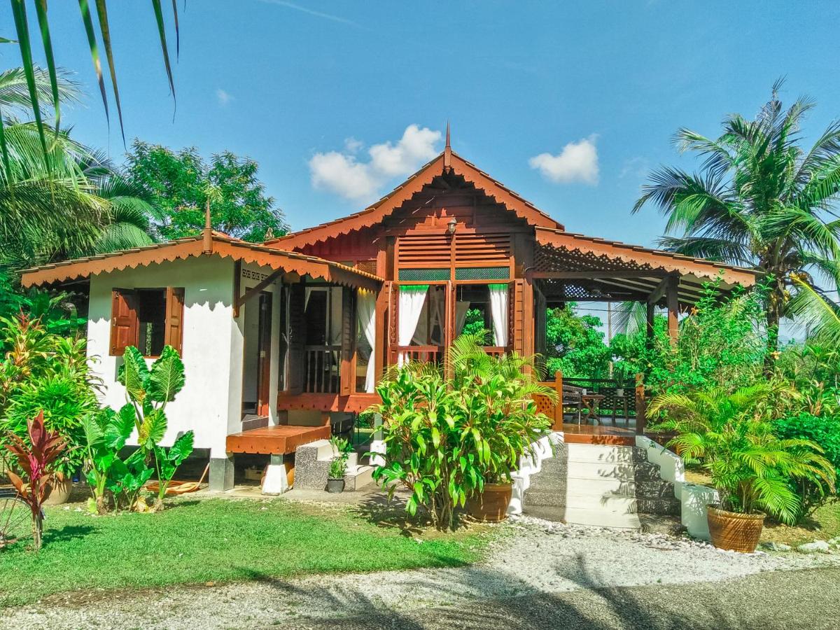 Villa avec Jardin