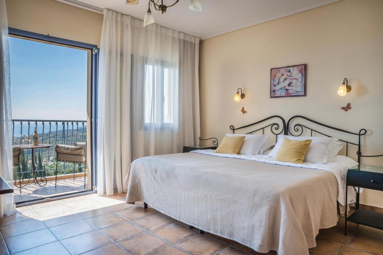 Studio with Sea View
