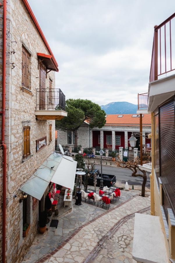 Aldia Suites Arachova - B&B