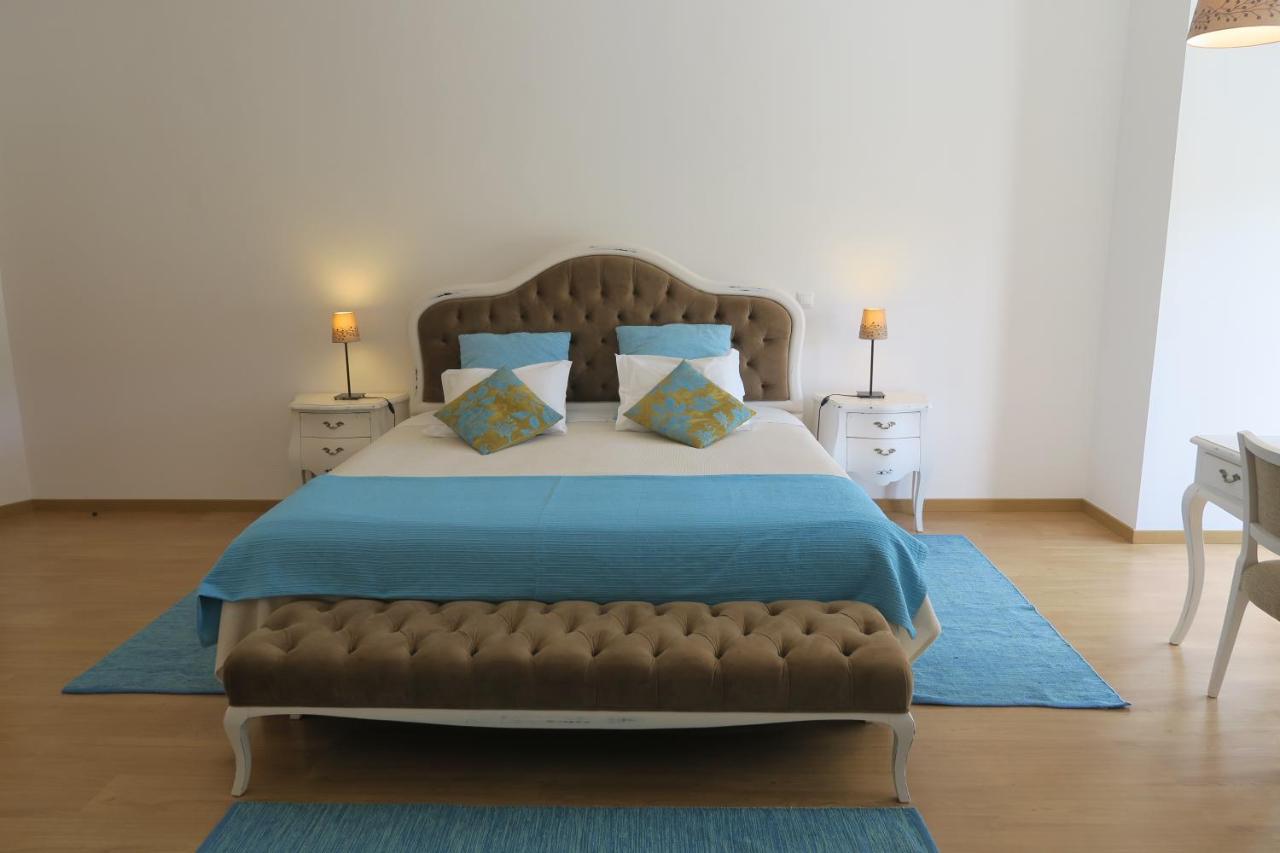 Deluxe Suite with Spa Bath