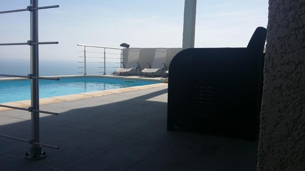 villa standing vue mer 180° clim.pisc. - Chambres d’hôtes Cerbère