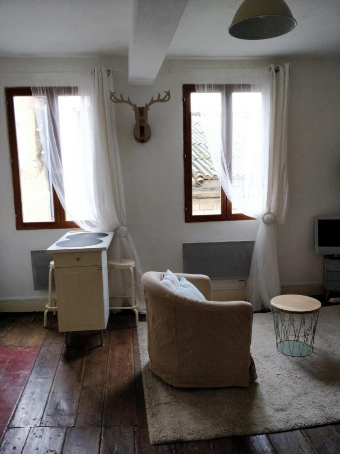 Studio Les Armuriers, 2ème étage sans asc - Chambres d’hôtes