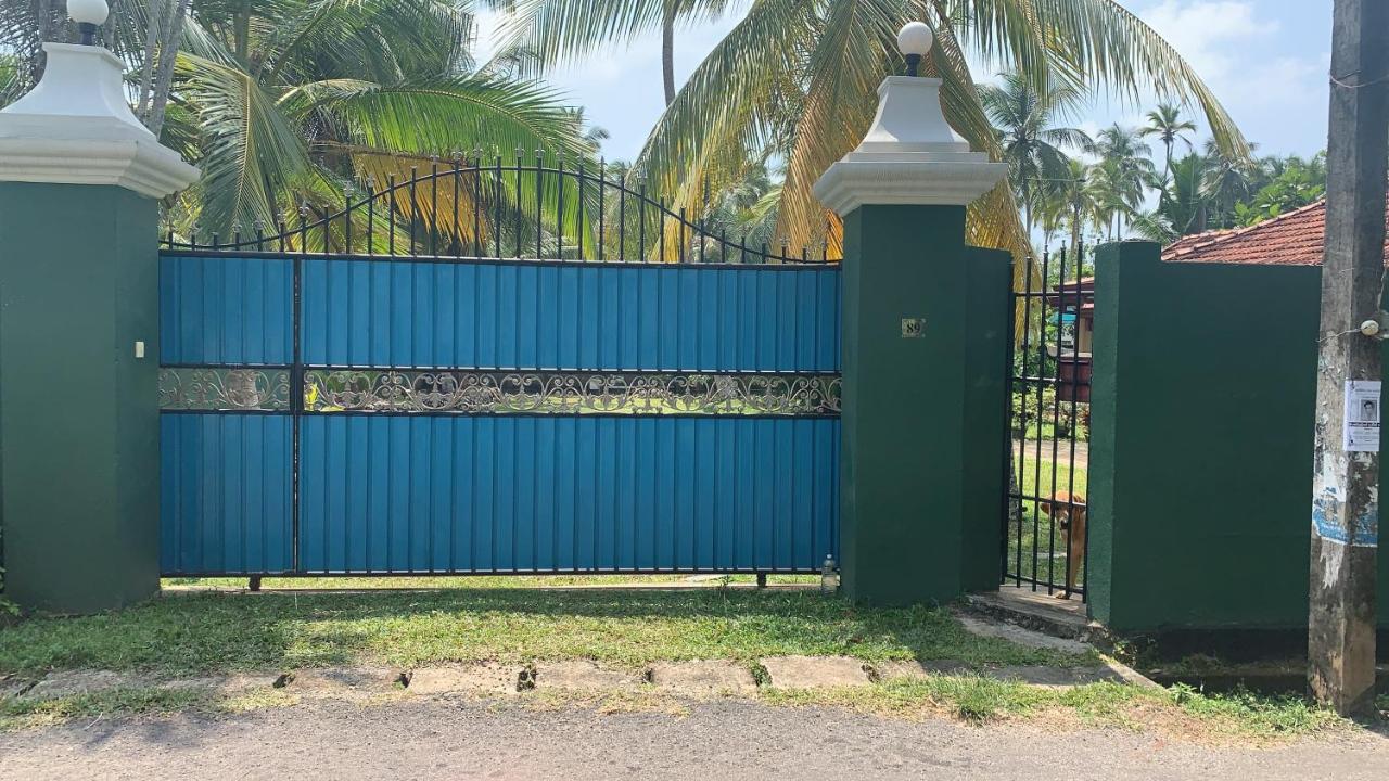 Bentota Villa - B&B