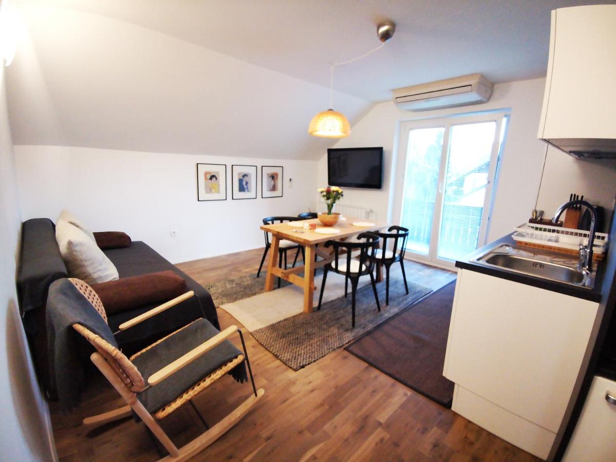 Appartamento con 2 Camere da Letto e Balcone