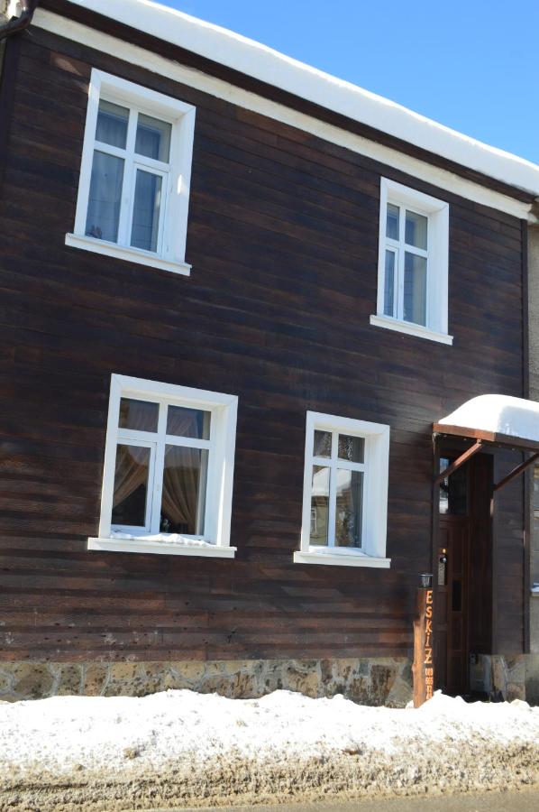 EskiZ - Our stone home - Bed and Breakfast