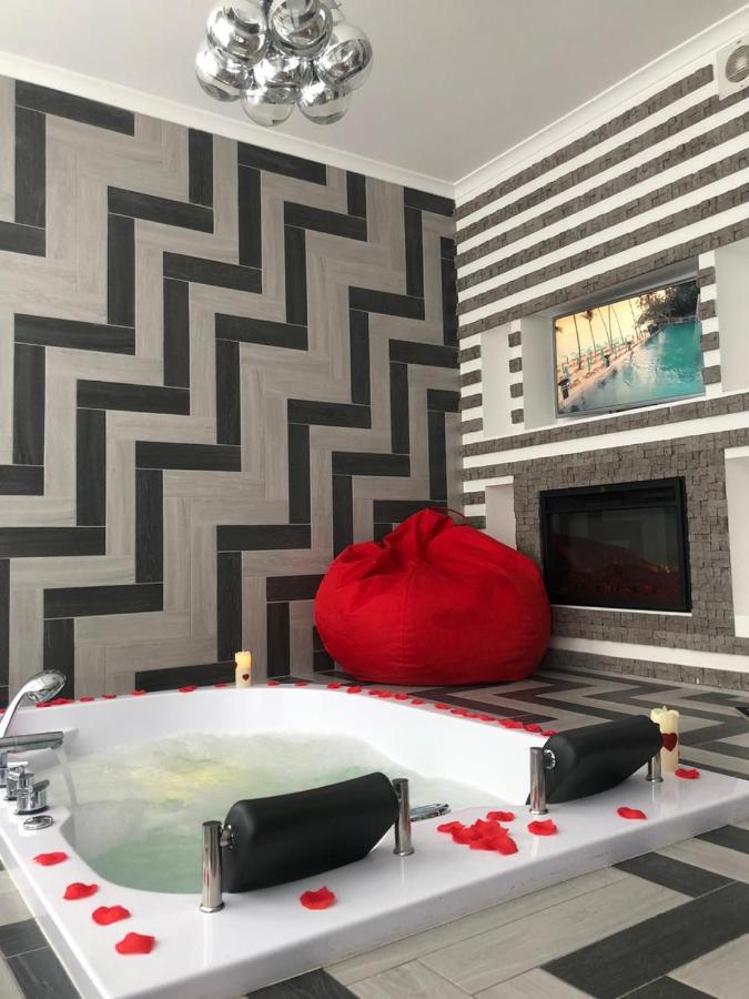 M&P VIP Appartments in Arkadia - Chambres d’hôtes Odessa