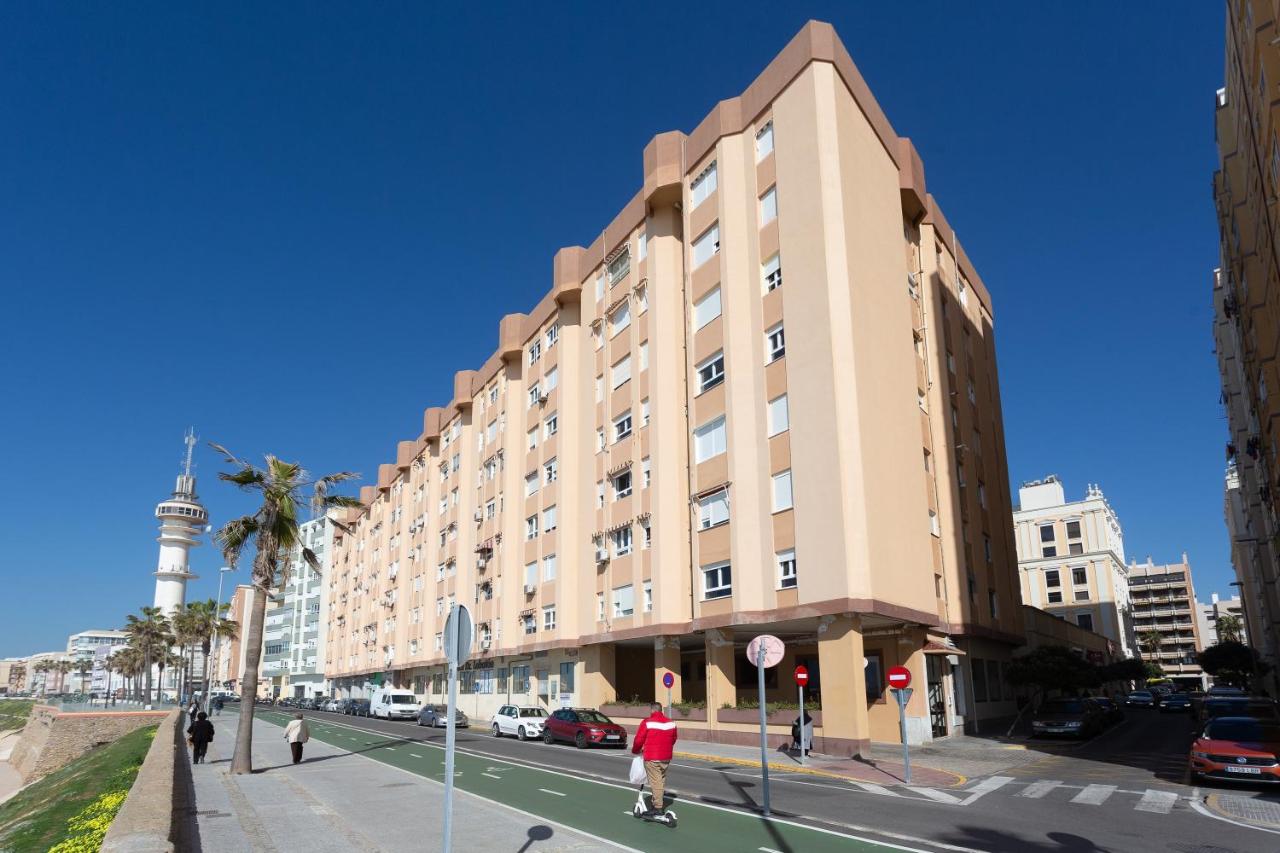 GAVIOTA Family Home free parking by Cadiz4Rentals - Ferienwohnung