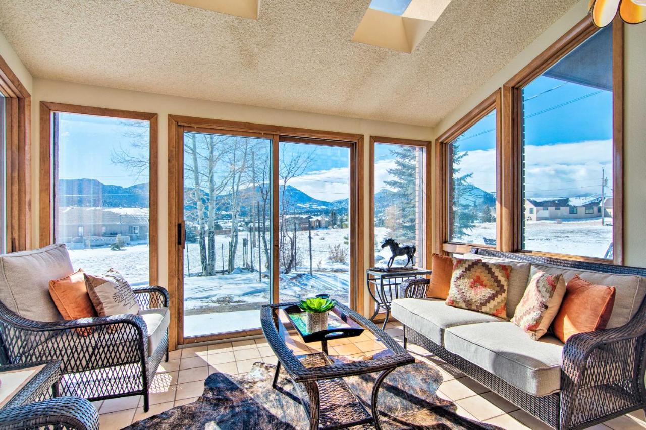 7 Mi to Rocky Mtn NP Updated Estes Park Home - Bed and Breakfast