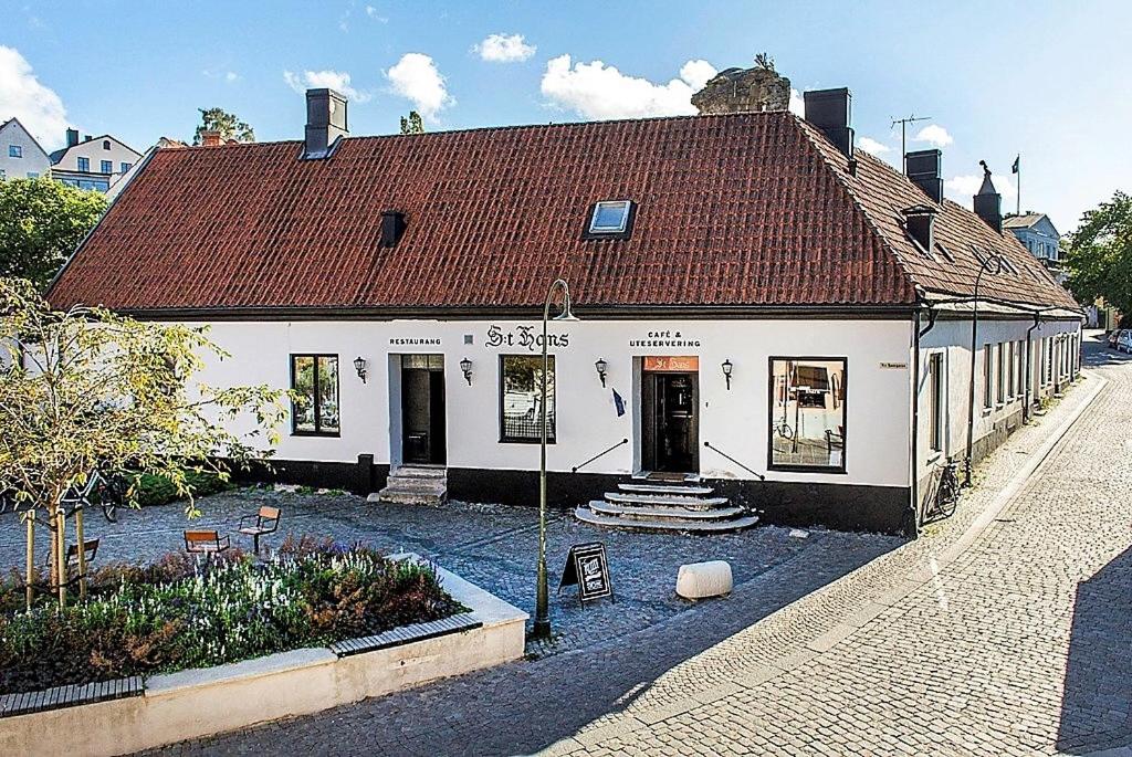 B&B Visby - Villa S:t Hans - Bed and Breakfast Visby