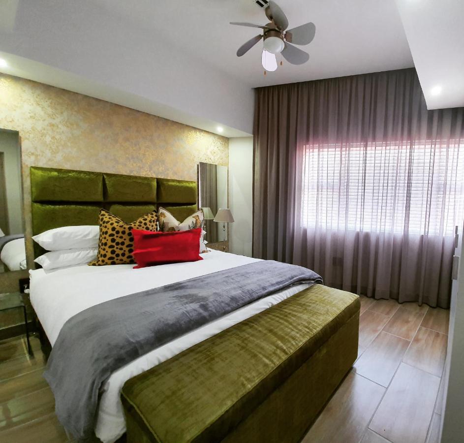 Luxury Apartment