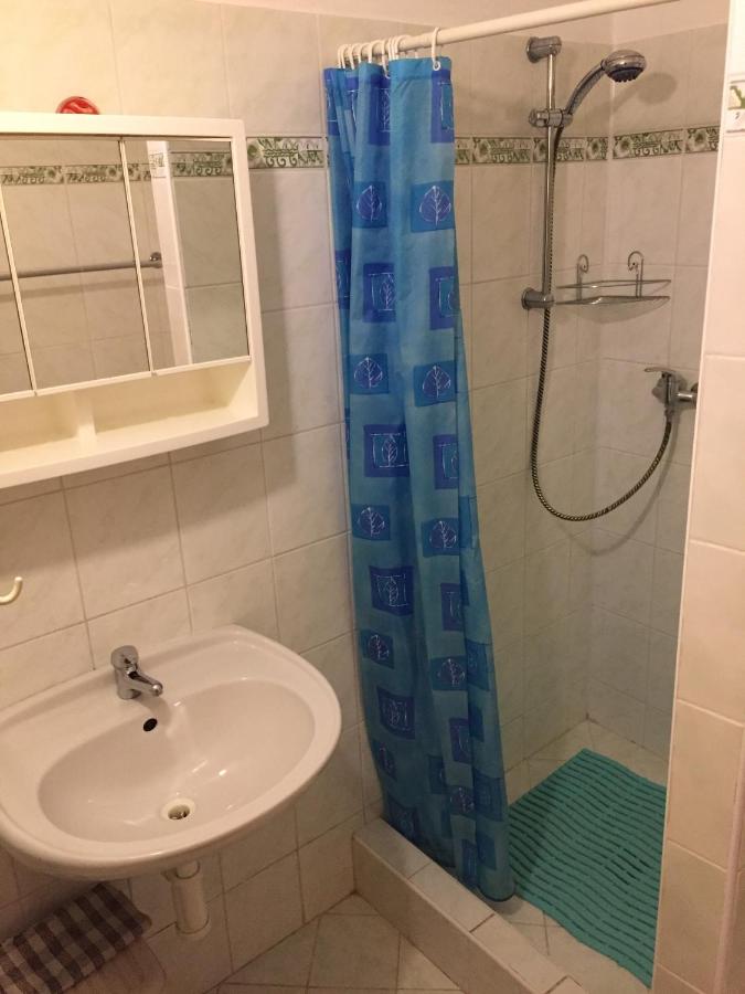 Quadruple Room with Private Bathroom