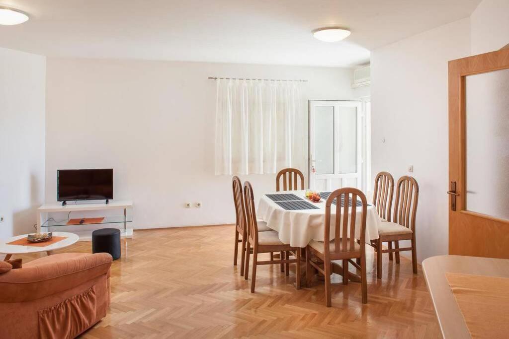 Apartment Matilda - Chambres d’hôtes Makarska