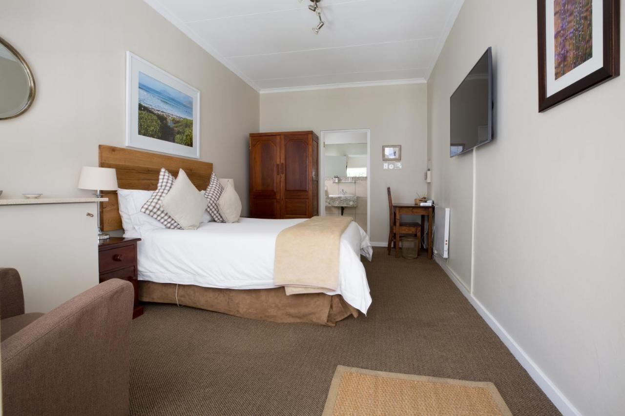 Deluxe Double Room with Shower