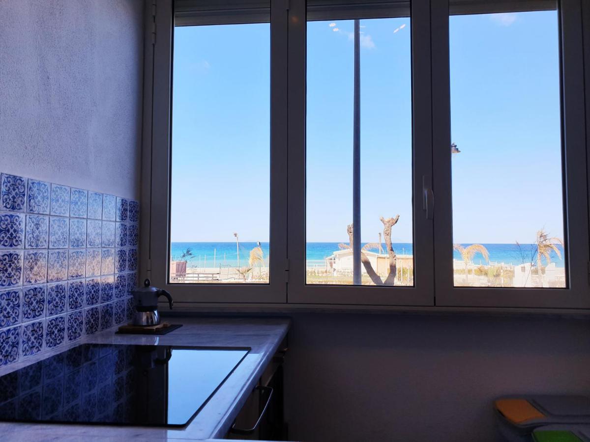Studio Apartment with Sea View