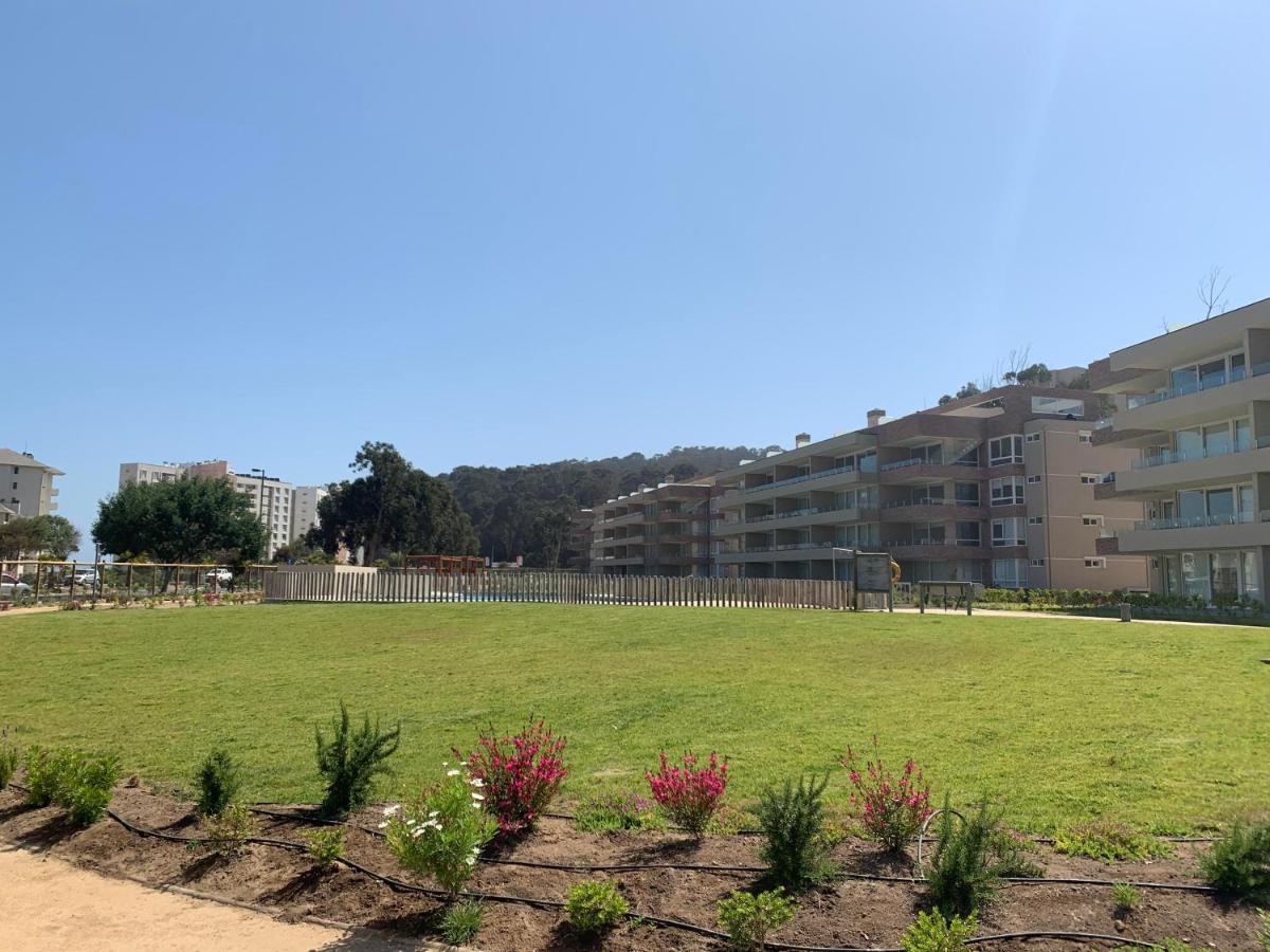 Departamento Familiar con Terraza Panorámica y a Pasos de la Playa en Punta Puyai - B&B