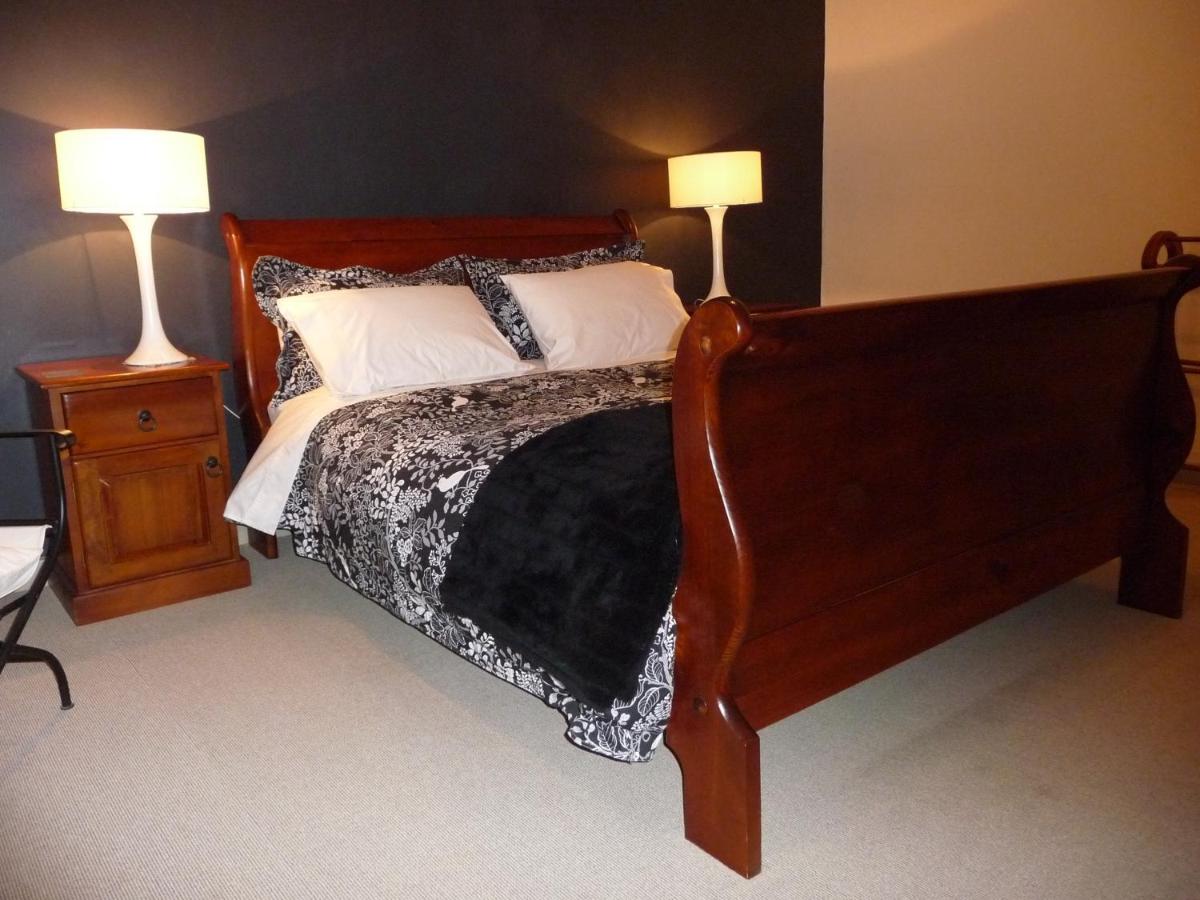 Country Bakehouse Accommodation - Bed and Breakfast Spalding