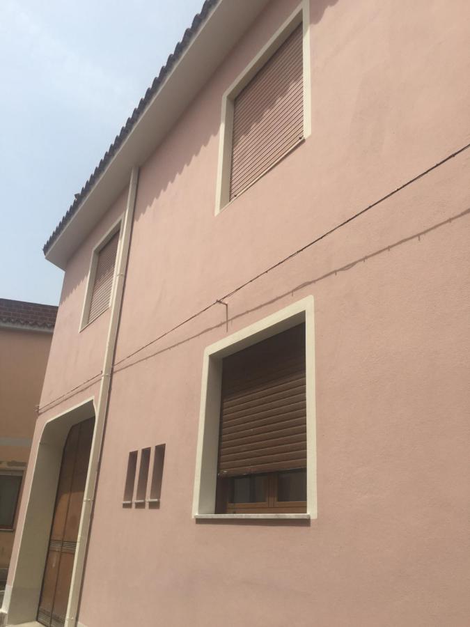 Casa Rosa di Maria Gabriella San Vito a 30 Km da Villasimius - Chambres d’hôtes