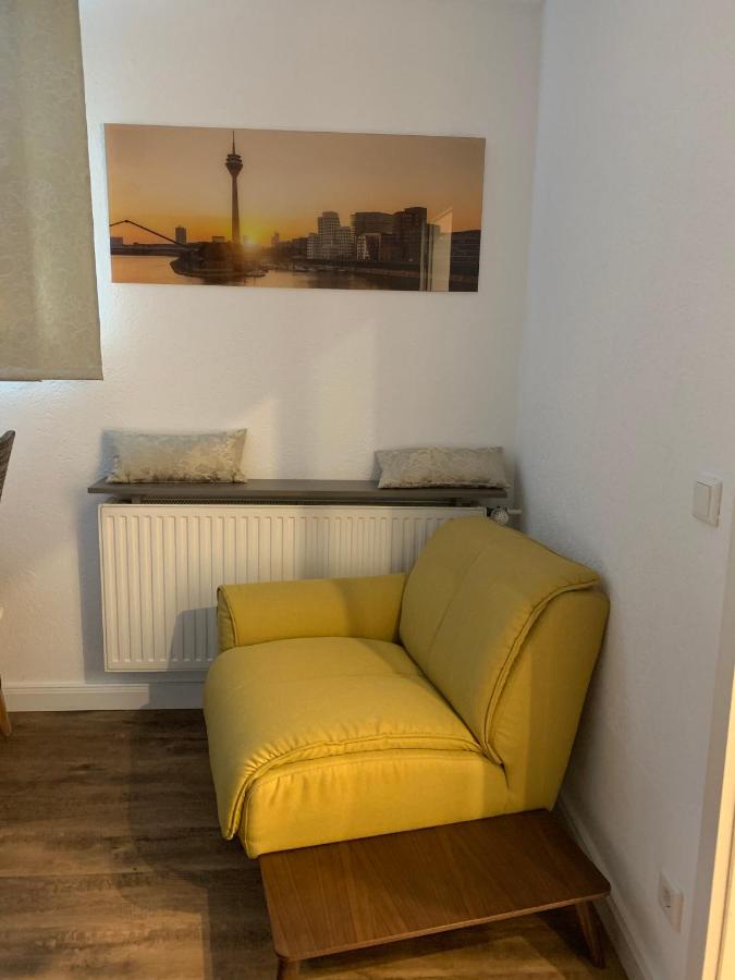 Deluxe Doppelzimmer im Souterrain mit großem Fenster