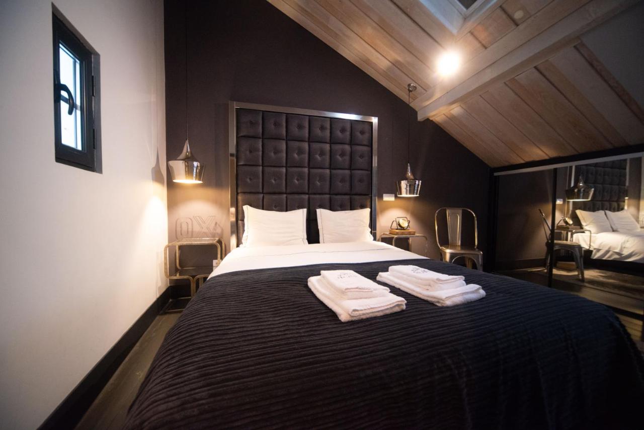Superior One-Bedroom Apartment