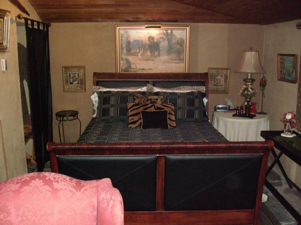 Queen Suite